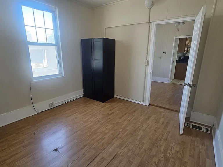28 Terrace Ave #2F — Photo 10