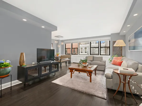 201 East 21st Street image 1 of 6