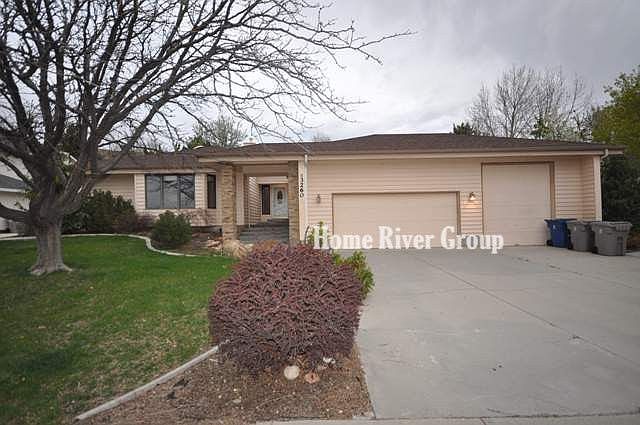 1st image of 3260 E Boulder Heights Dr
