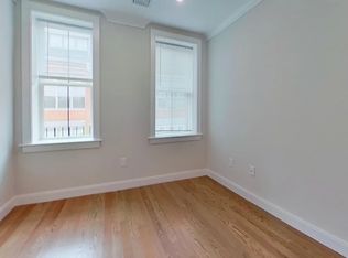 194 Cottage St APT 2, Boston, MA 02128