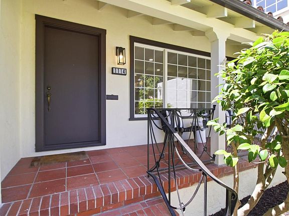2nd image of 1114 Palm Ave
