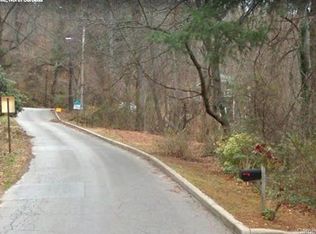 99999 Sherwood Rd, Asheville, NC 28803