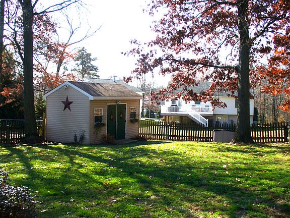 Rear Yard with Shed