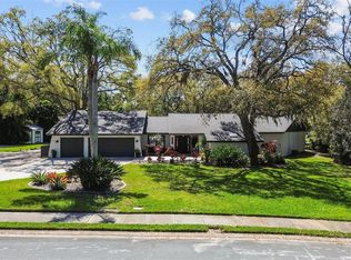 2085 Lynnwood Ct, Dunedin, FL 34698