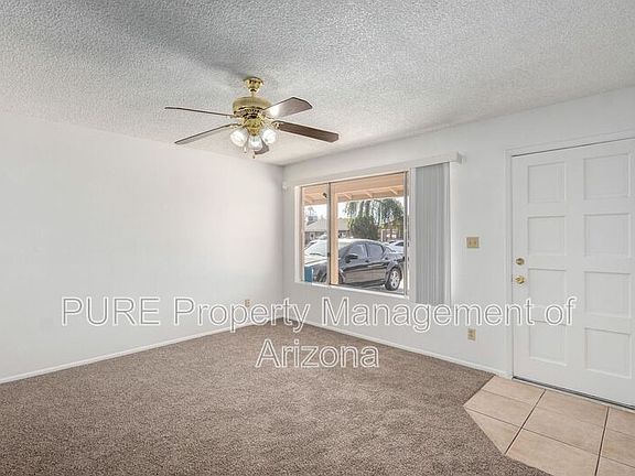 3rd image of 2332 W Sunnyside Ave