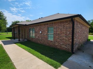 415 E 13th St, Ada, OK 74820
