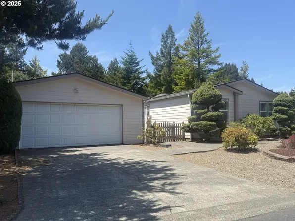507 Robin Ln, Florence, OR 97439