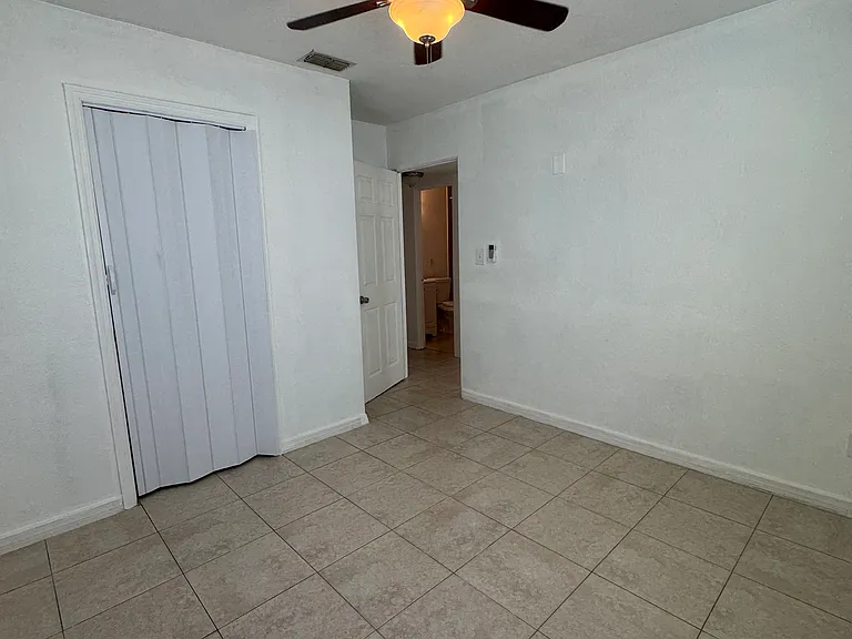 1609 Gattis Dr — Photo 5