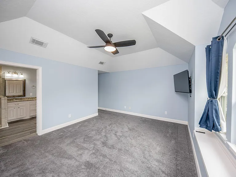 206 Cheswick Cir — Photo 23