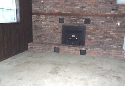 2nd image of 1372 Naegele Rd