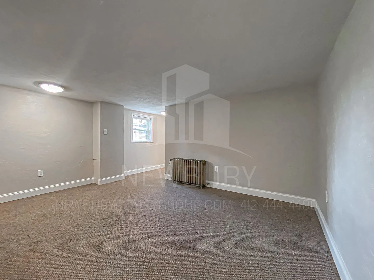 Aspen Court Apartments — Photo 2
