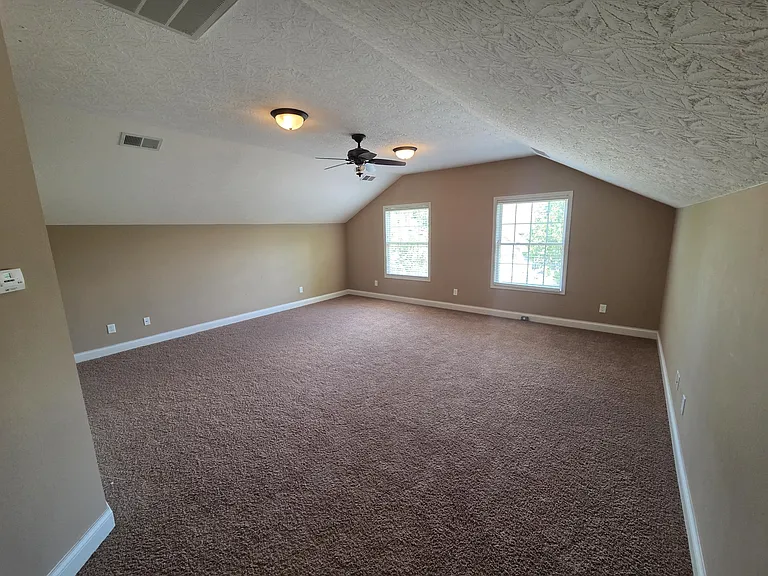 4636 Marcus Trl — Photo 22