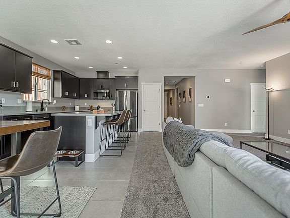 3rd image of 9093 Golf Canyon Dr