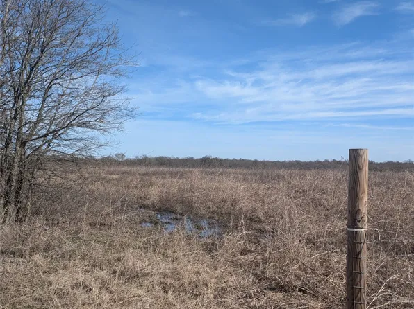 County Road 3520, Honey Grove, TX 75446