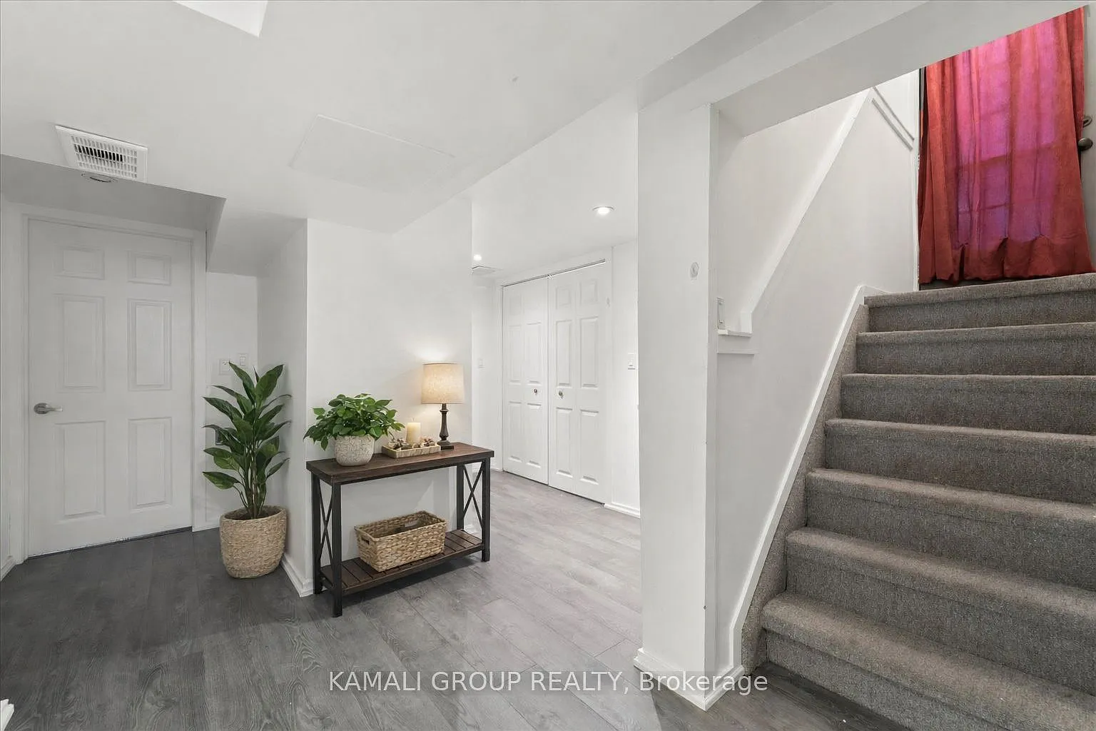 2 bed, $1,500 — Photo 4