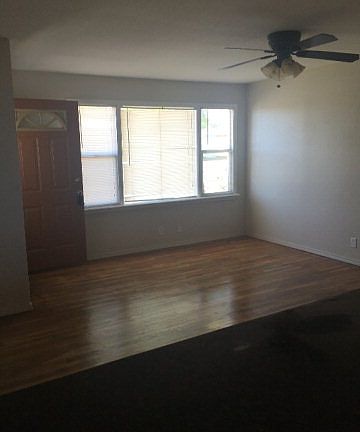 5th image of 2804 Hilltop Dr