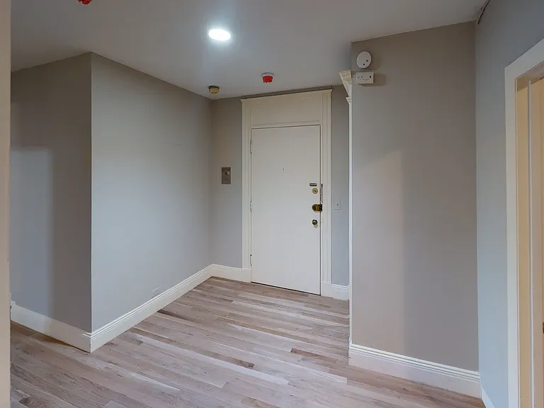 466 Commonwealth Ave #406 — Photo 6