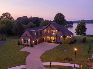 114 Rose Pt, Hendersonville, TN 37075