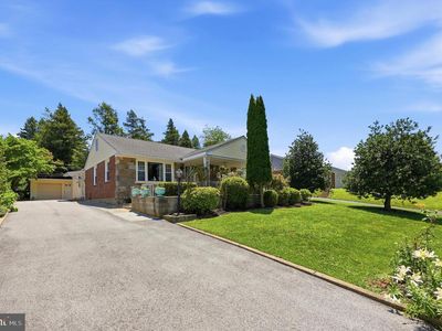 49 James Rd, Broomall, PA, 19008