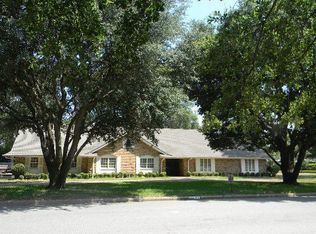 402 Pine Ln, Athens, TX 75751