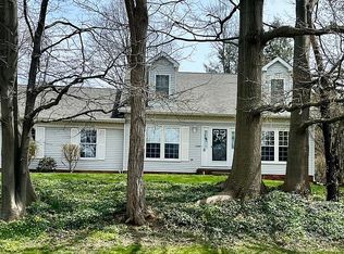 7020 S Meadow Dr, Concord Township, OH 44077