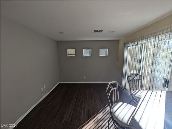 4th image of 10413 Coyote Cub Ave