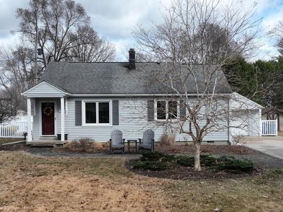 712 Cottonwood St, Midland, MI, 48642