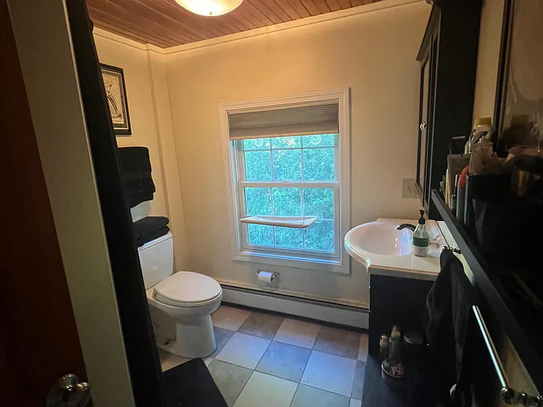 34 Forest St #3 — Photo 8