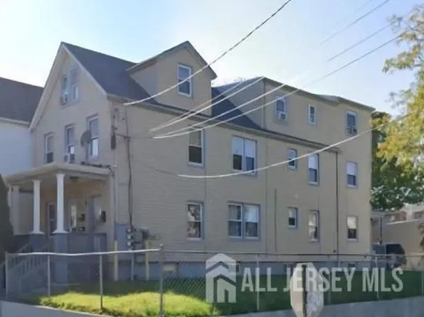 593 Penn St, Perth Amboy, NJ