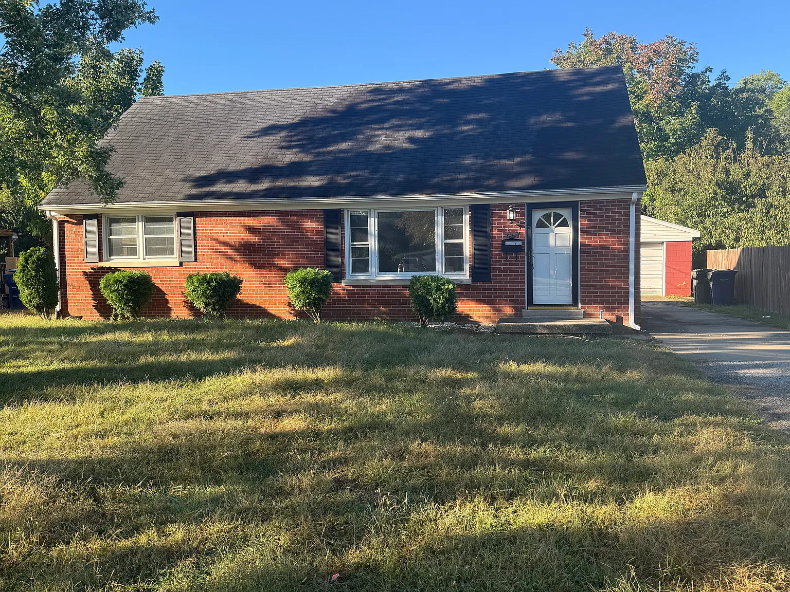 4 bed, 1435 sqft, $1,800 — Photo 1
