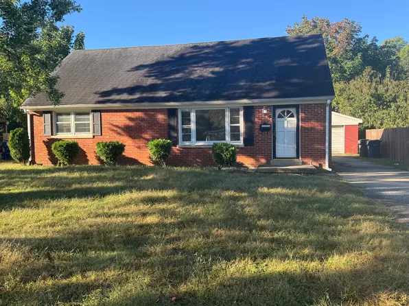 558 Freeman Dr, Lexington, KY 40505