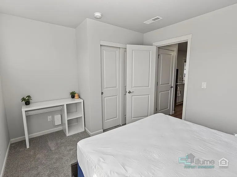 8435 SE Kinnaman St — Photo 14