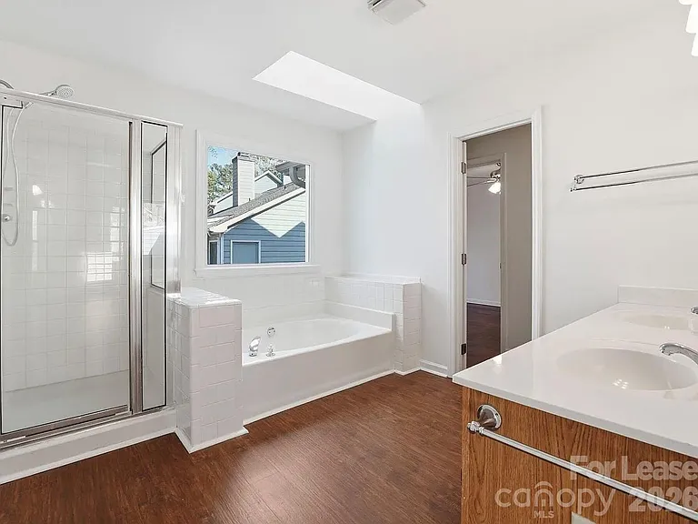 108 Kronos Ln — Photo 7