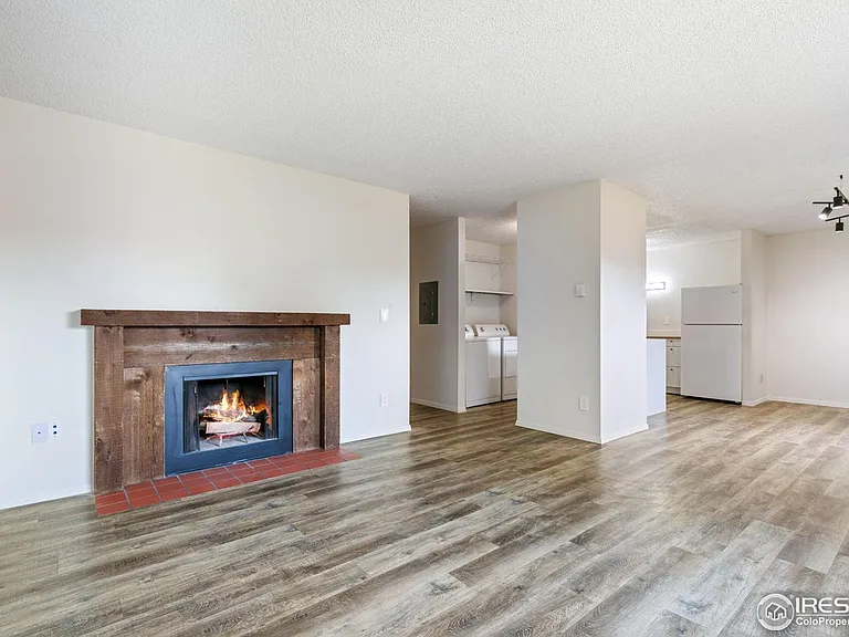 925 Columbia Rd #122 — Photo 16