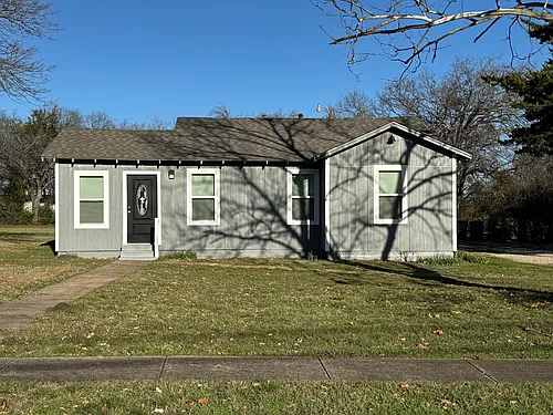 2529 Morgan Dr Photo 1