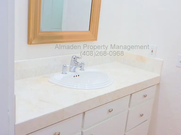 1186 Wilhelmina Way — Photo 13