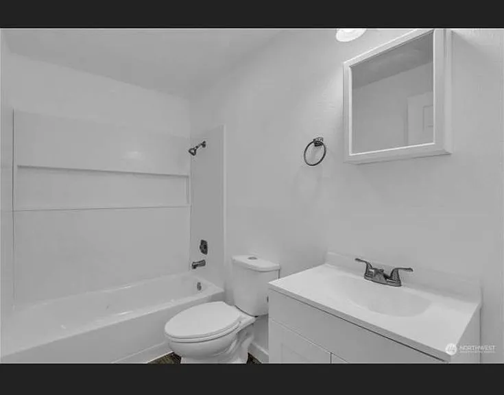 2701 S 257th Pl — Photo 8