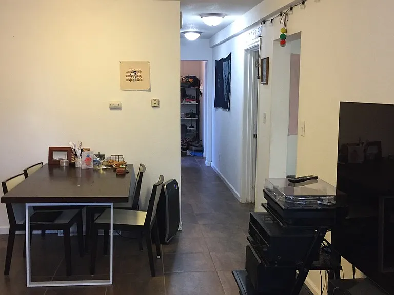 884 McElroy St #884 — Photo 6