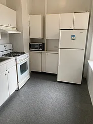 Rented by 220 West 98 Realty LLC