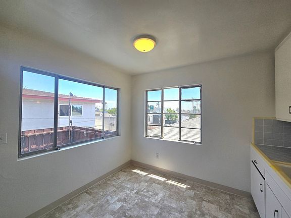 5th image of 3174-78 Adams Ave #2B-1BA-700SQFT