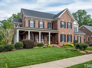 1125 Pinehurst Dr, Chapel Hill, NC 27517