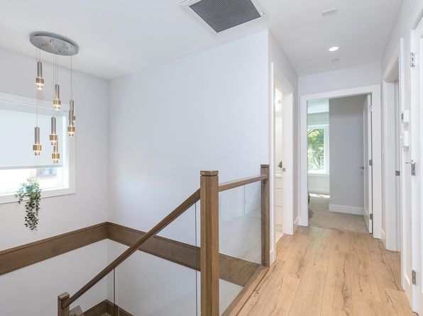 4 bedroom rental in Vancouver — photo 14