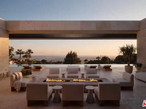 9214 Nightingale Dr, Los Angeles, CA 90069