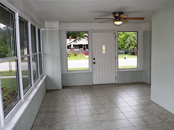 2nd image of 804 N Sinclair Ave