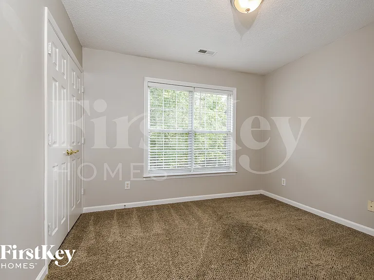 1503 Glenn Meade Dr — Photo 13