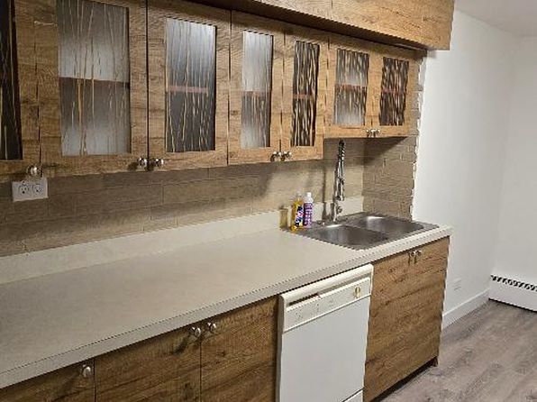 3415 N Oak Park Ave #2