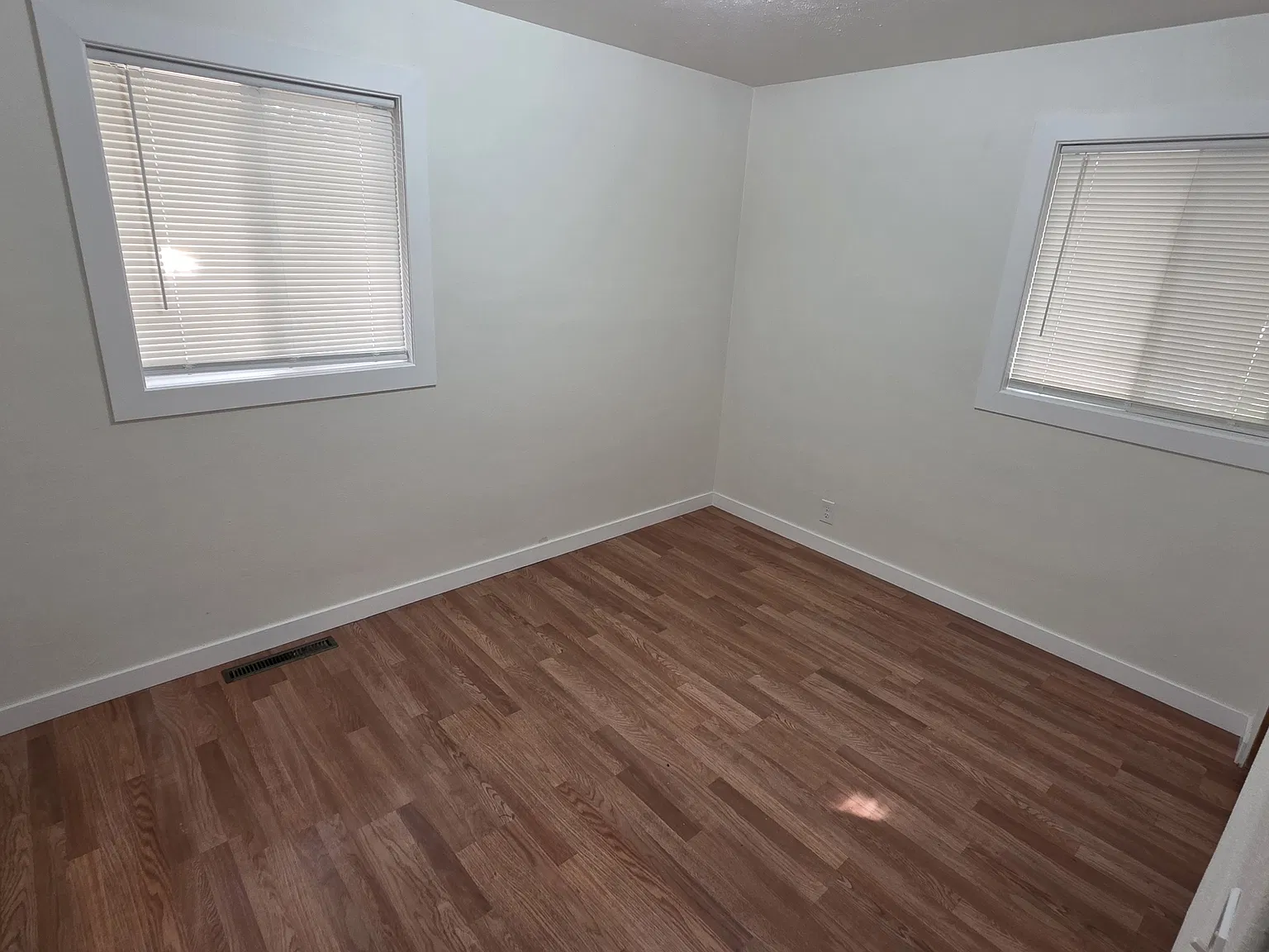 825 N Argonne Rd — Photo 3