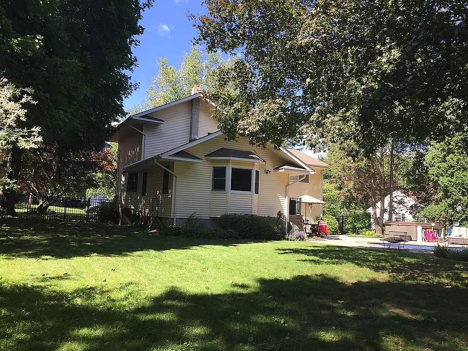 2nd image of 254 Orchard Dr