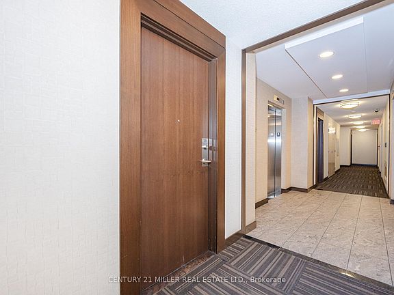 4th image of 181 Village Green Sq #216