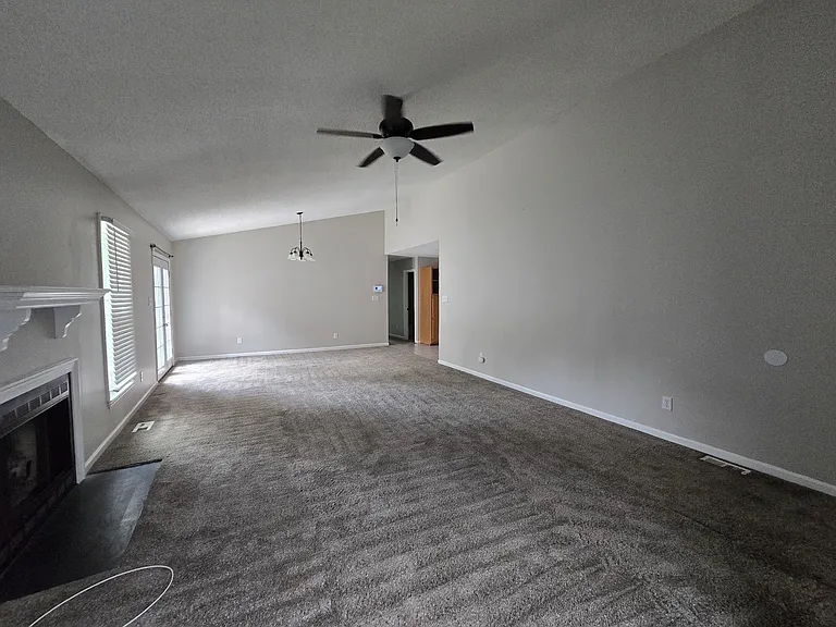 6338 Rhemish Dr — Photo 5